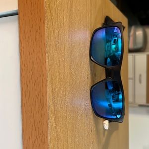Men’s Oakley Sliver Sunglasses